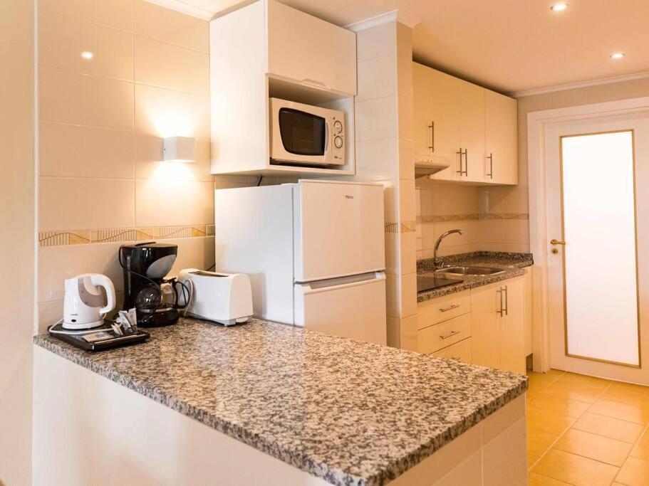 Albufeira Sol Villas I - Pool And Garden & Gym & Spa Экстерьер фото